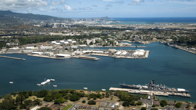 Pearl Harbor with sub base in 2013 660x372 1