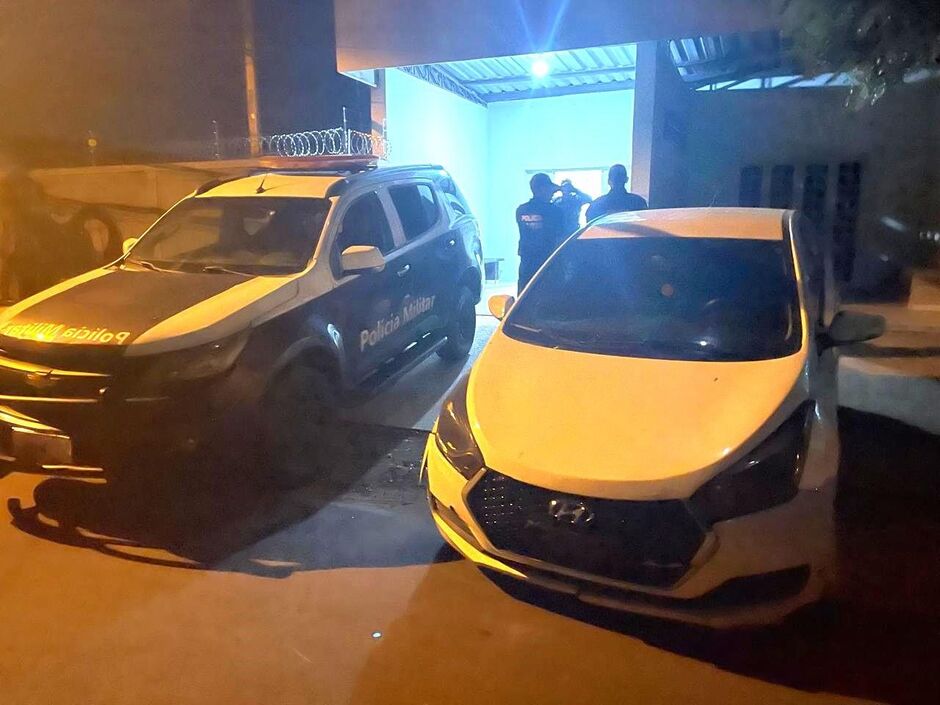 carro sem titulo 104