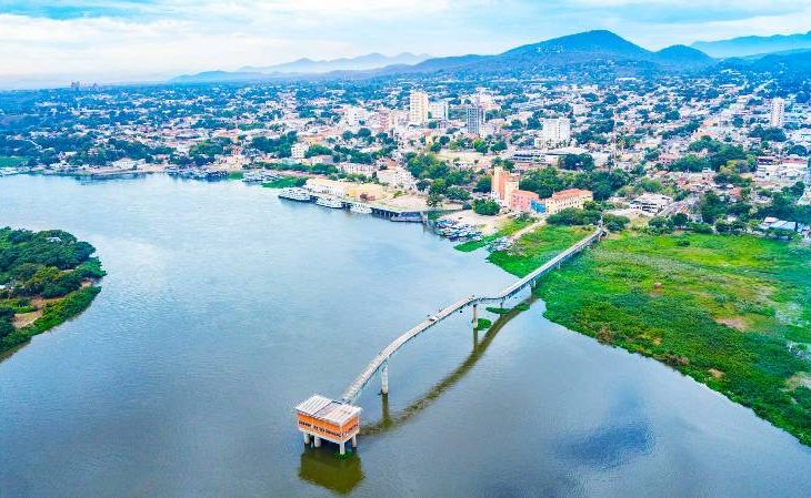 Captacao de agua no Rio Paraguai sanesul 730x449